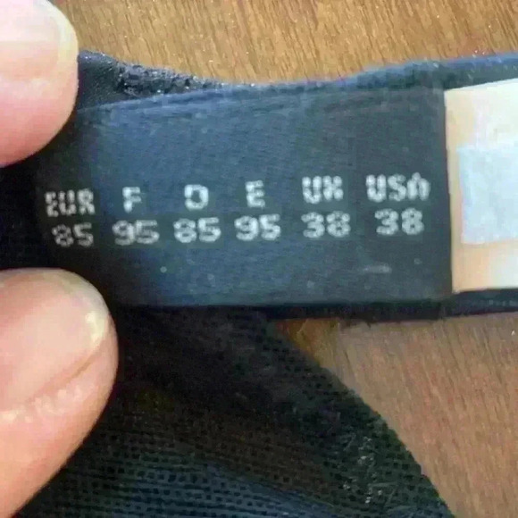 MALIZIA by la Perla bra - Picture 6 of 7